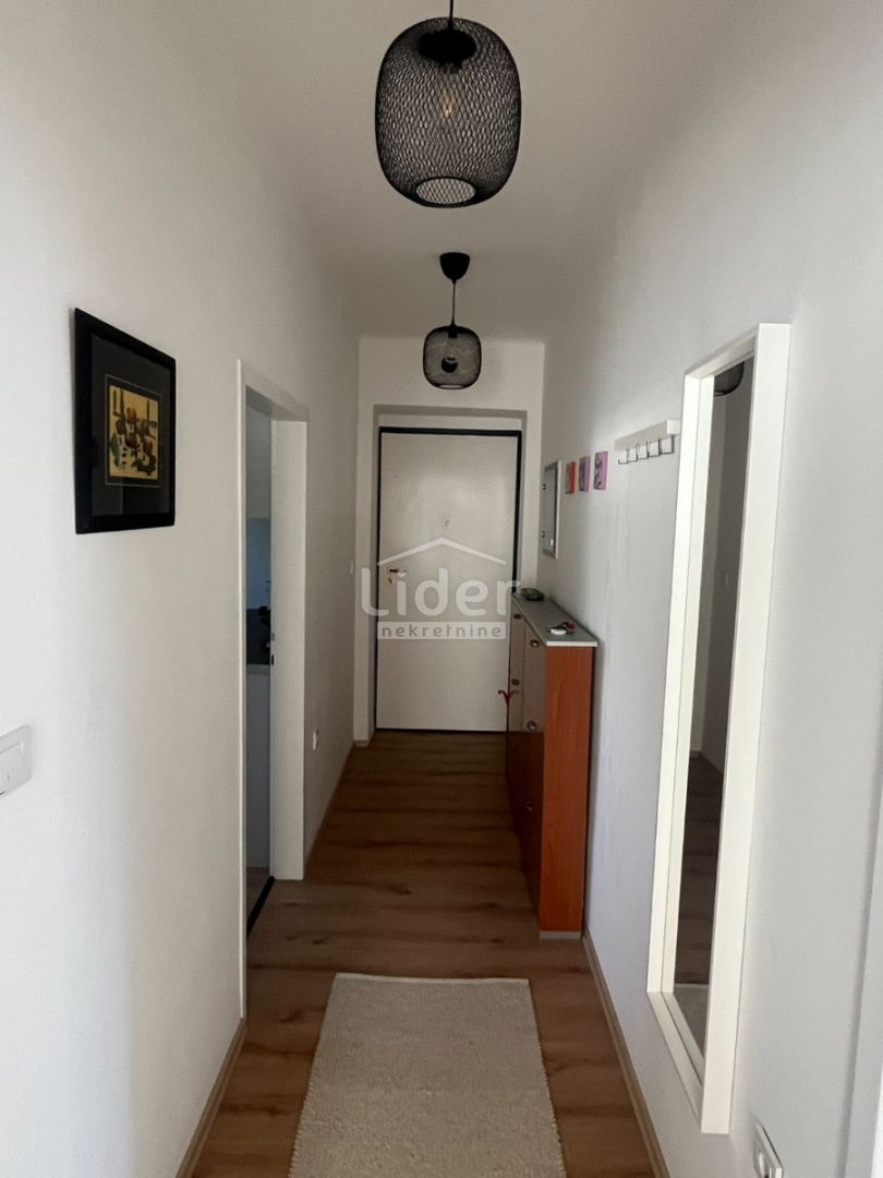 Appartamento RIJEKA, 700 €