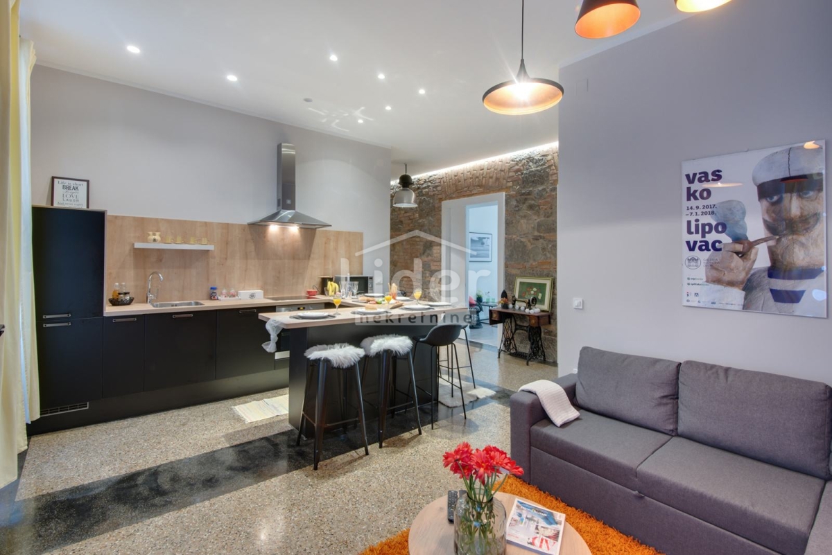 Квартира RIJEKA, 1.000 €