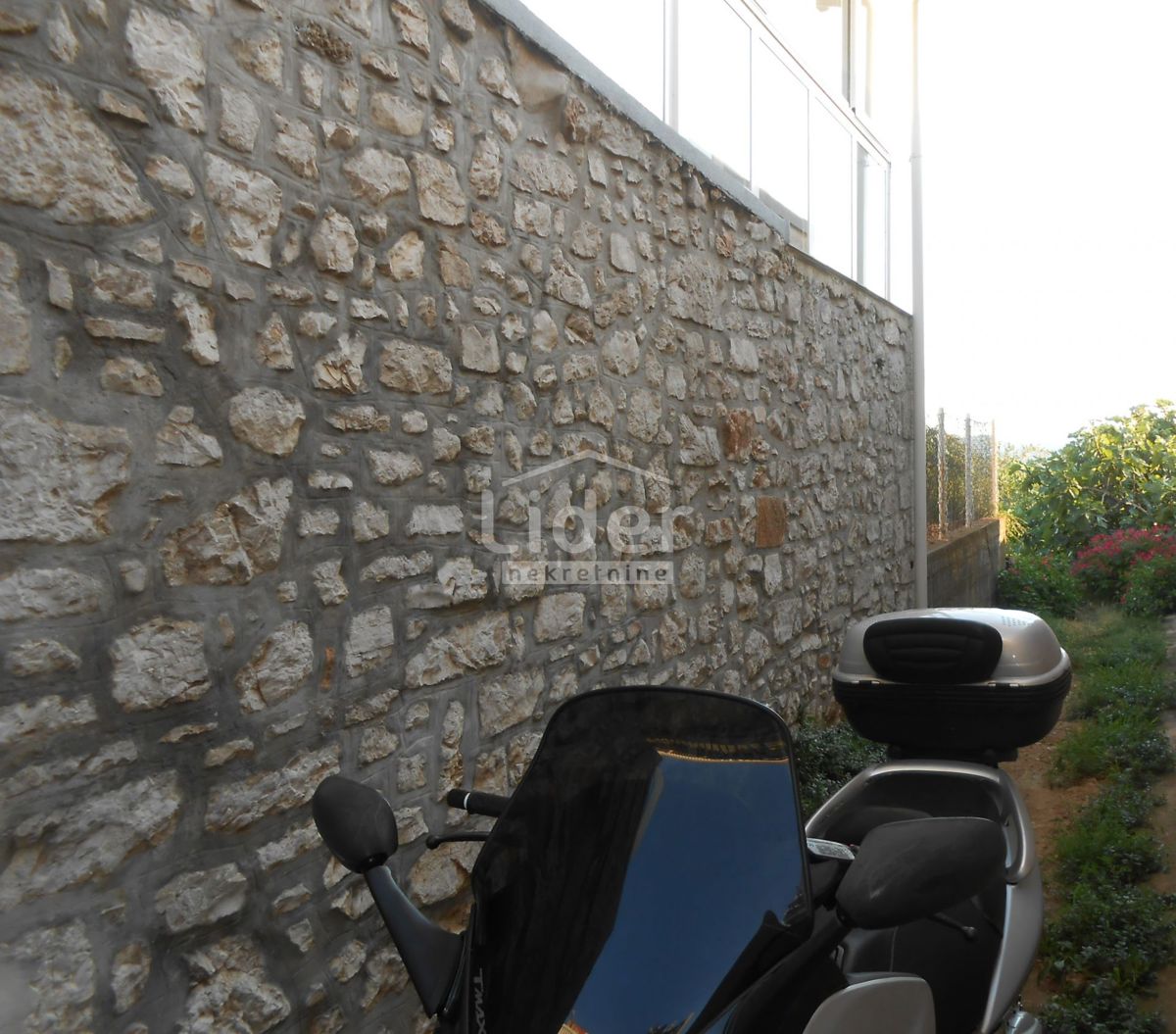 image 22