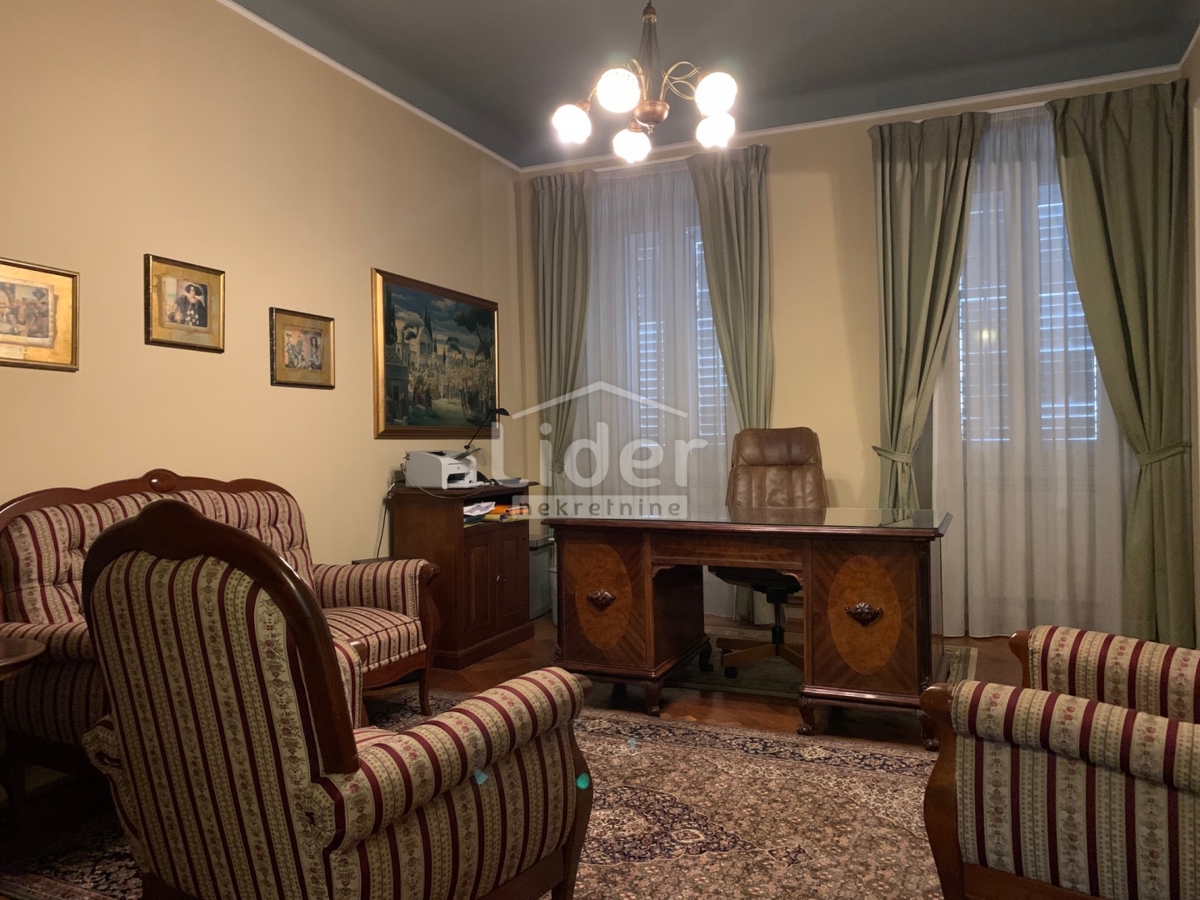 Коммерческая площадь RIJEKA, 900 €
