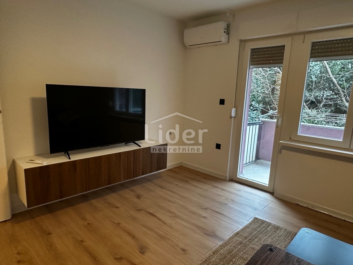 Appartamento RIJEKA, 800 €