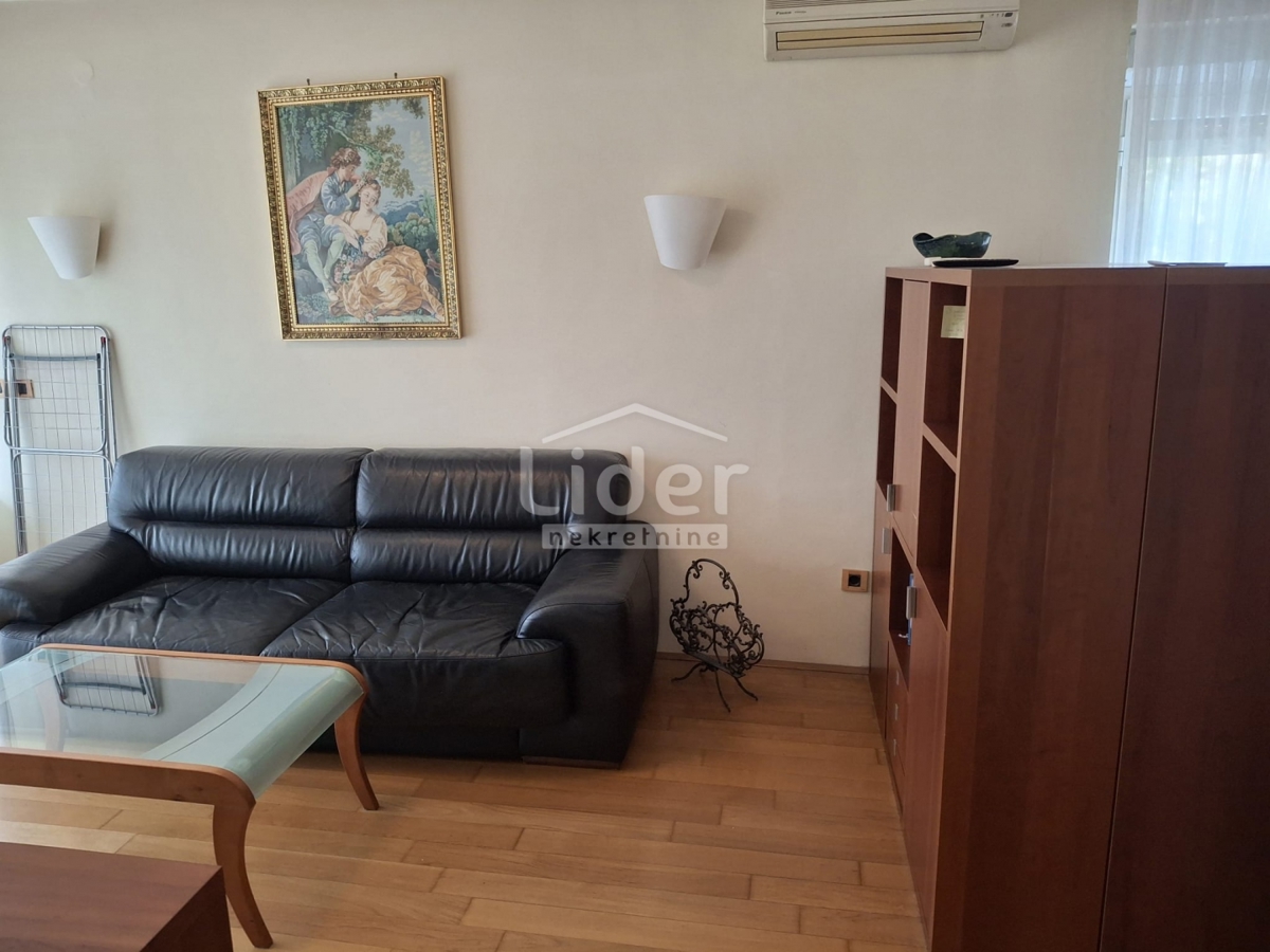Appartamento RAB, 258.000 €