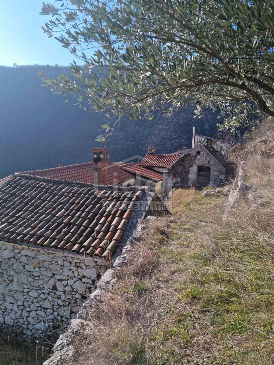 MOŠĆENIČKA DRAGA