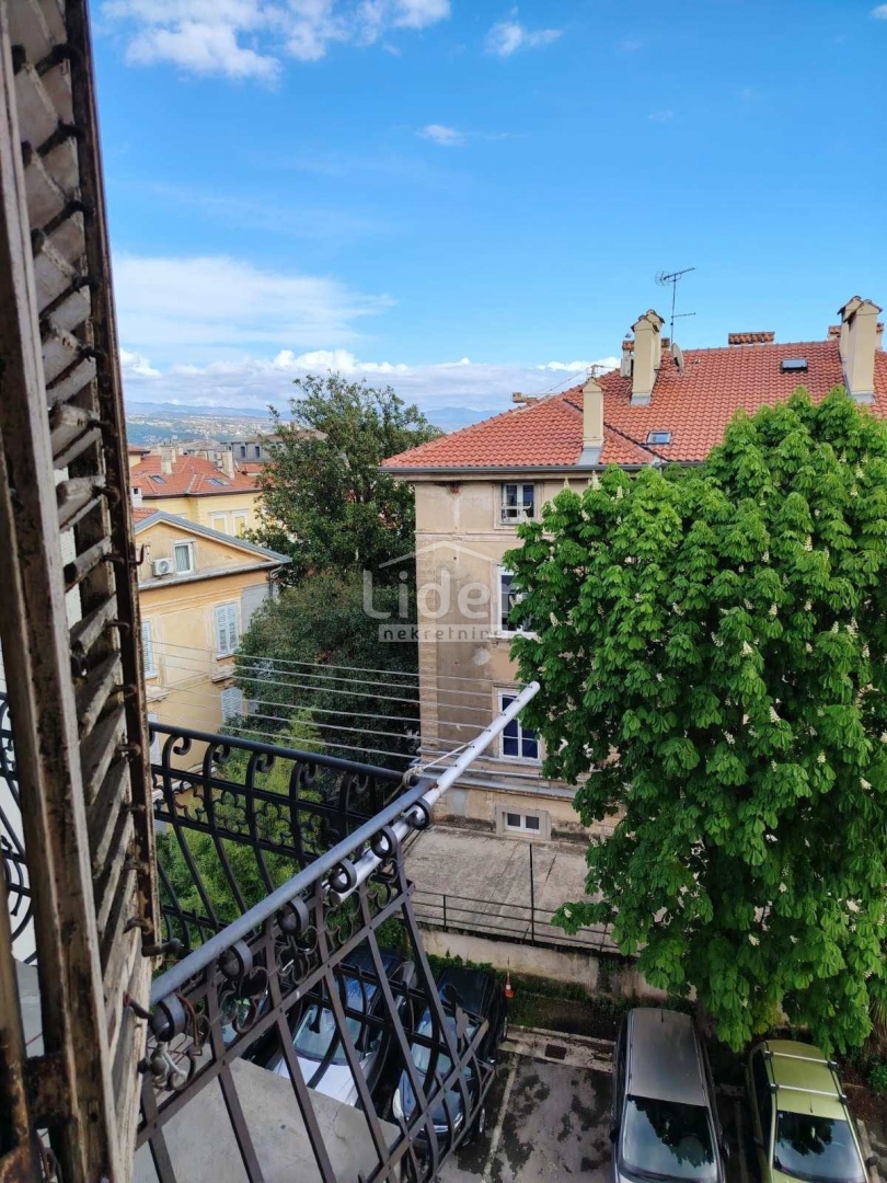 OPATIJA Apartment in the center 250 m from the sea – 2