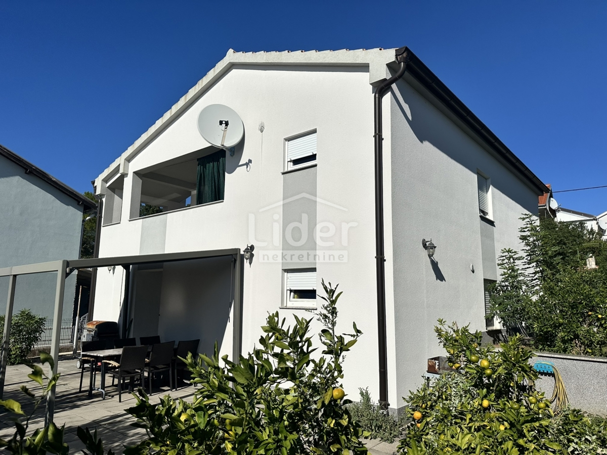 Casa OBROVAC, 350.000 €