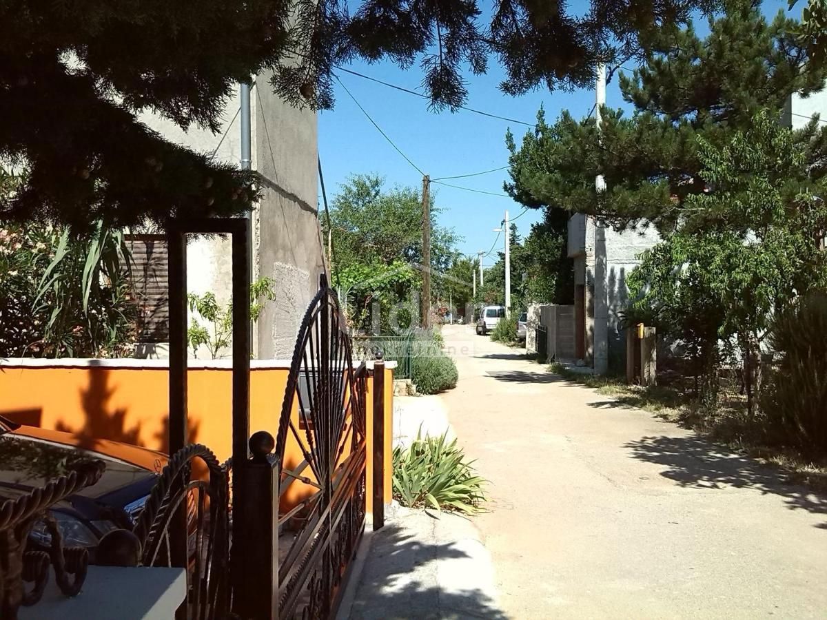 GORNJI KARIN