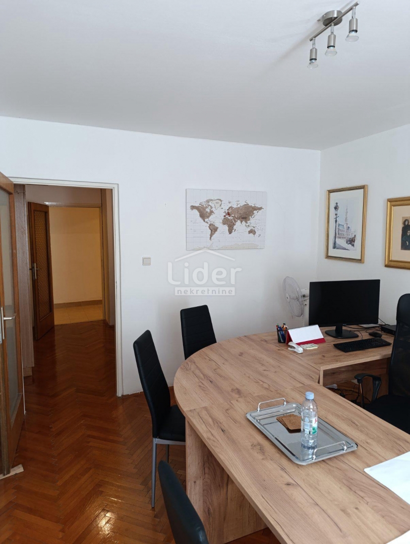 Коммерческая площадь RIJEKA, 350 €