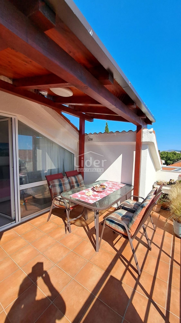 Appartamento NOVALJA, 202.000 €