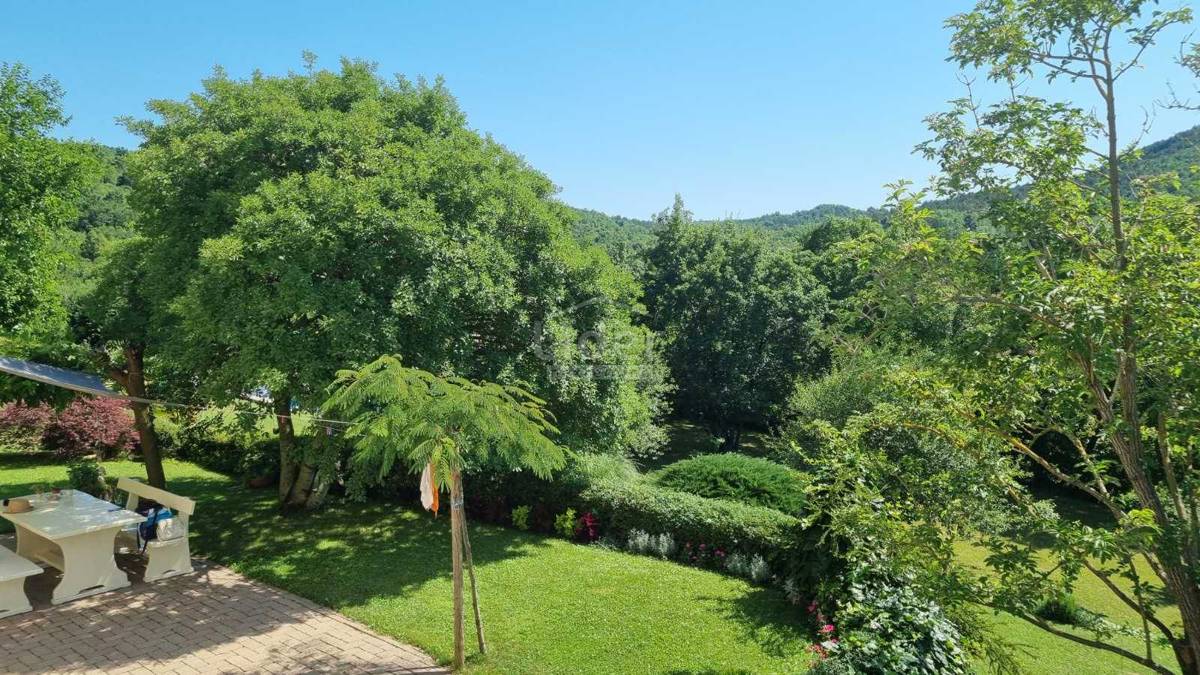 ROČ