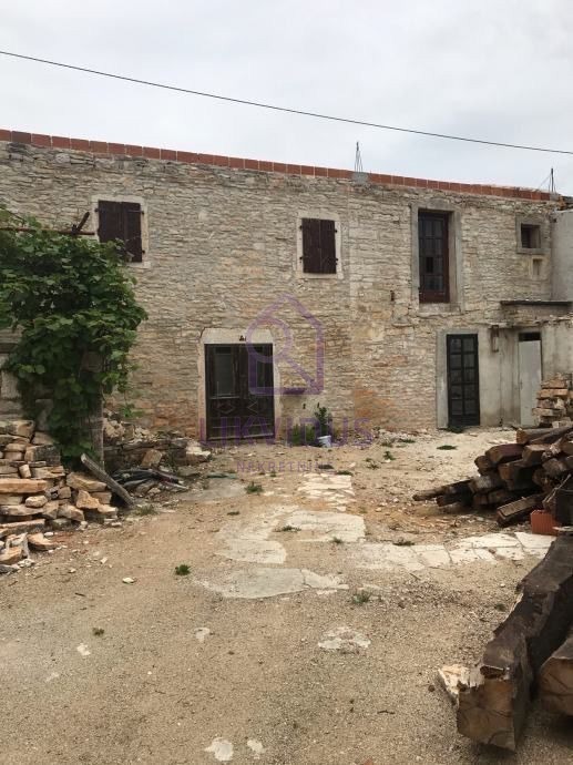 Дом KANFANAR, 195.000 €