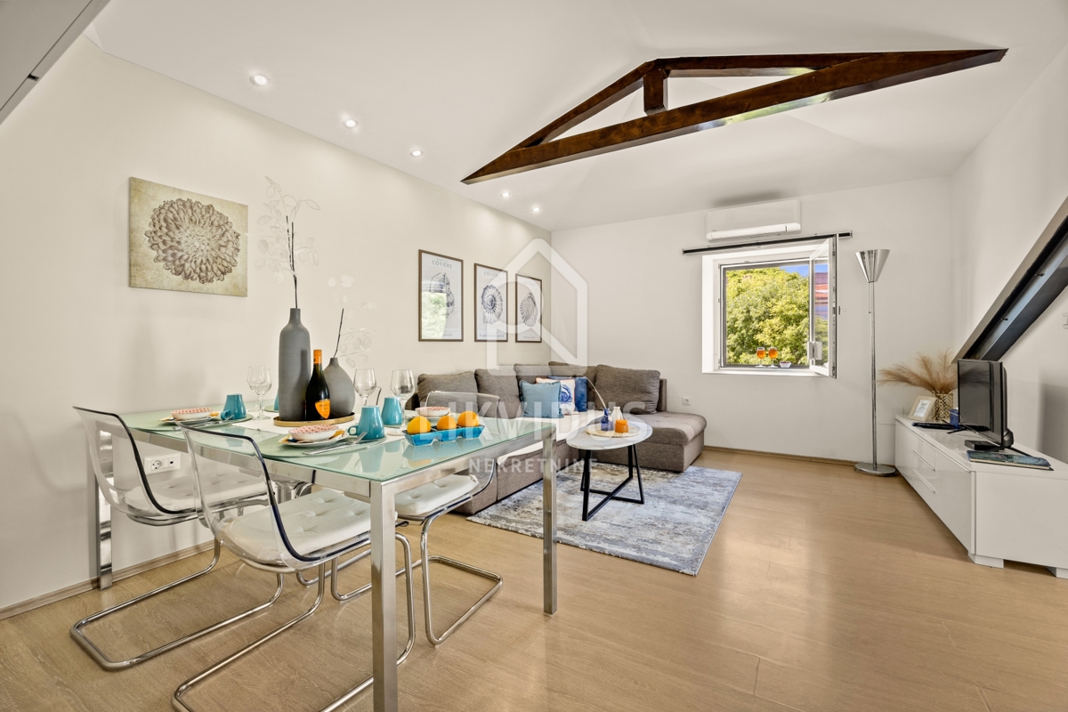 Flat Centar, Pula, 96,84m2