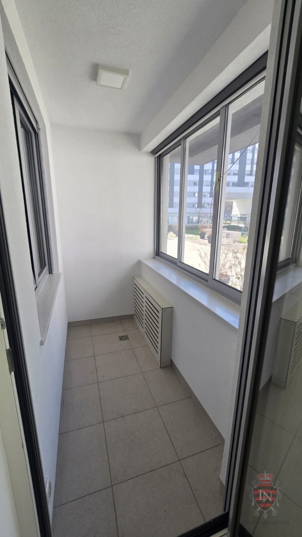 Locale commerciale ZAGREB, 1.100 €