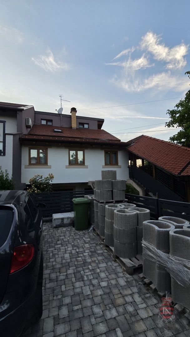 Casa SAMOBOR, 385.000 €