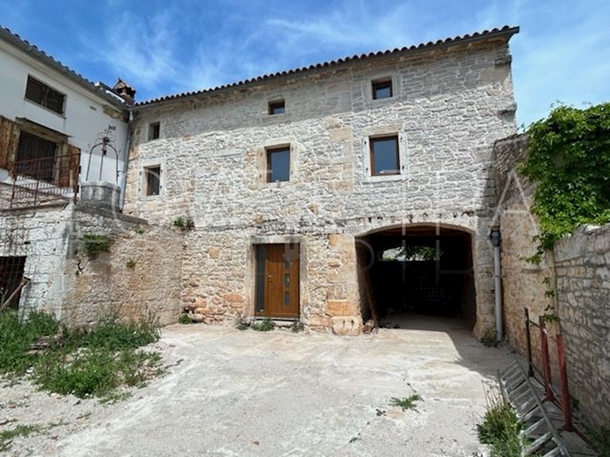 SVETI LOVREČ PAZENATIČKI