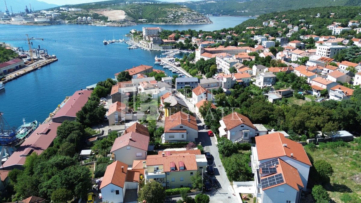 Дом KRALJEVICA, 550.000 €
