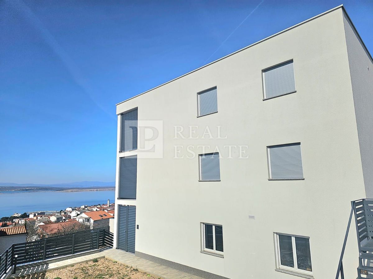 CRIKVENICA - prekrasan stan na prvom katu novogradnje – 3