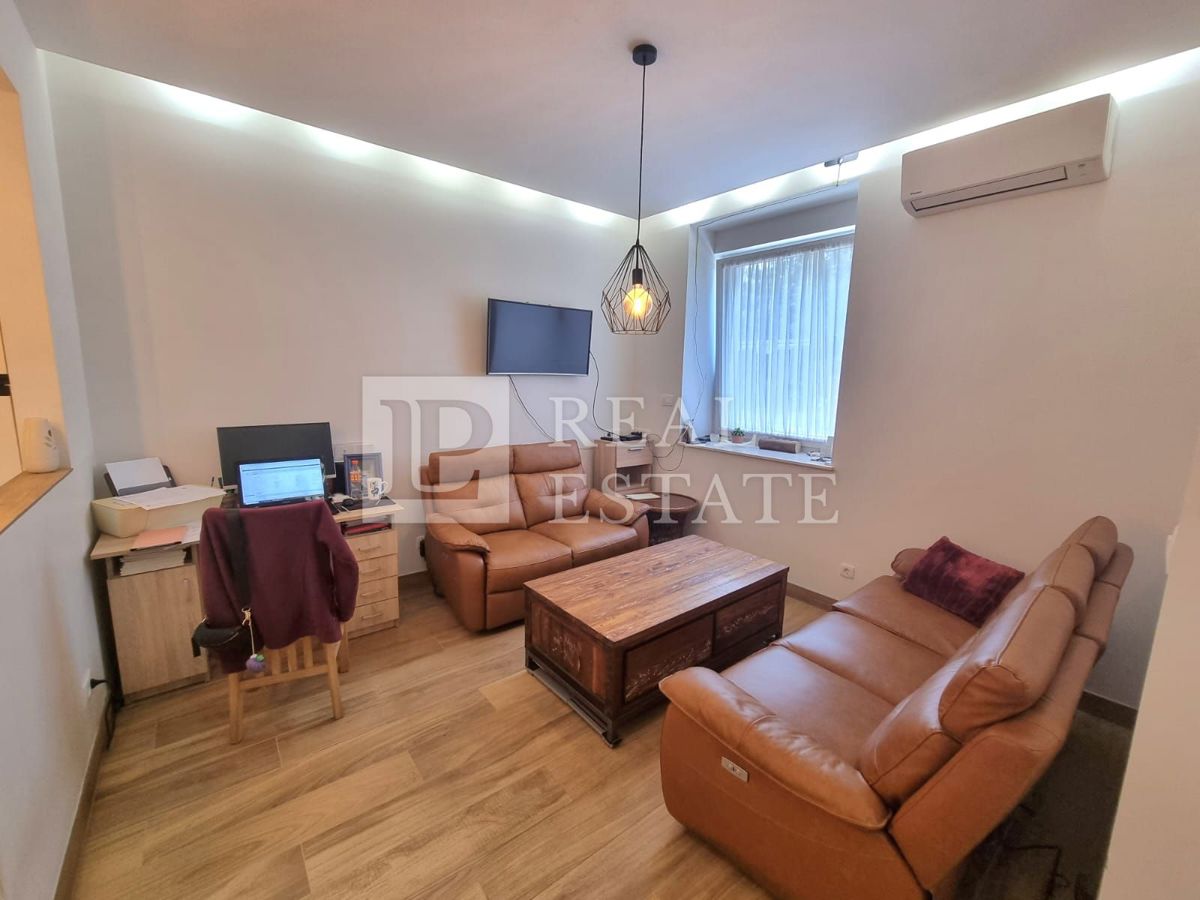 CRIKVENICA - moderno opremljeno stanovanje v centru – 2