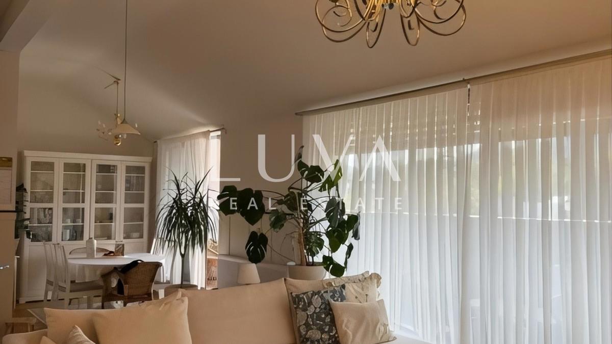 Appartamento SAMOBOR, 1.450 €