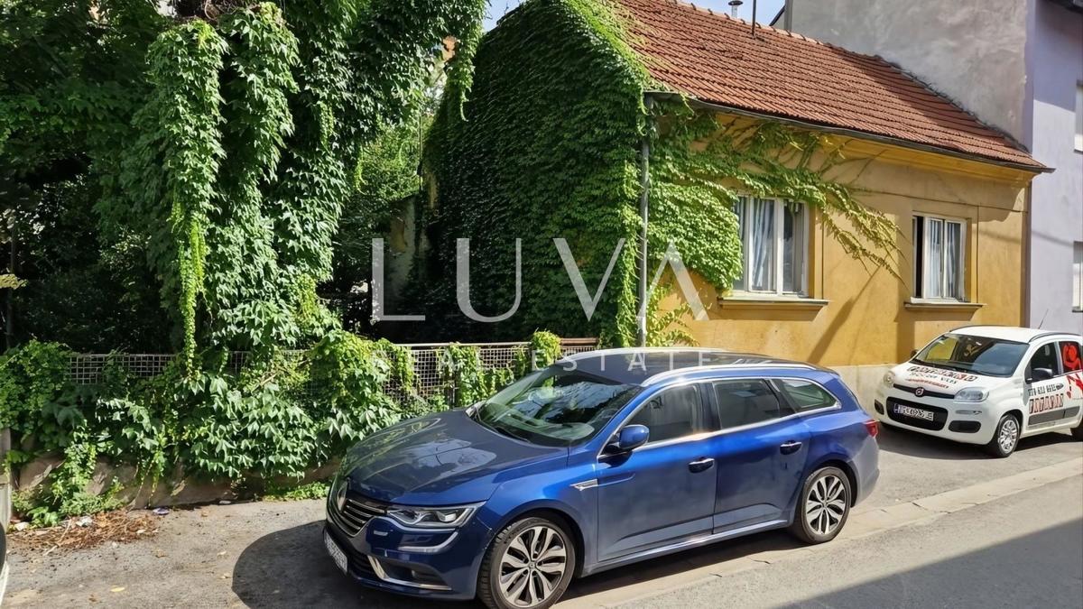 Дом ZAGREB, 355.000 €