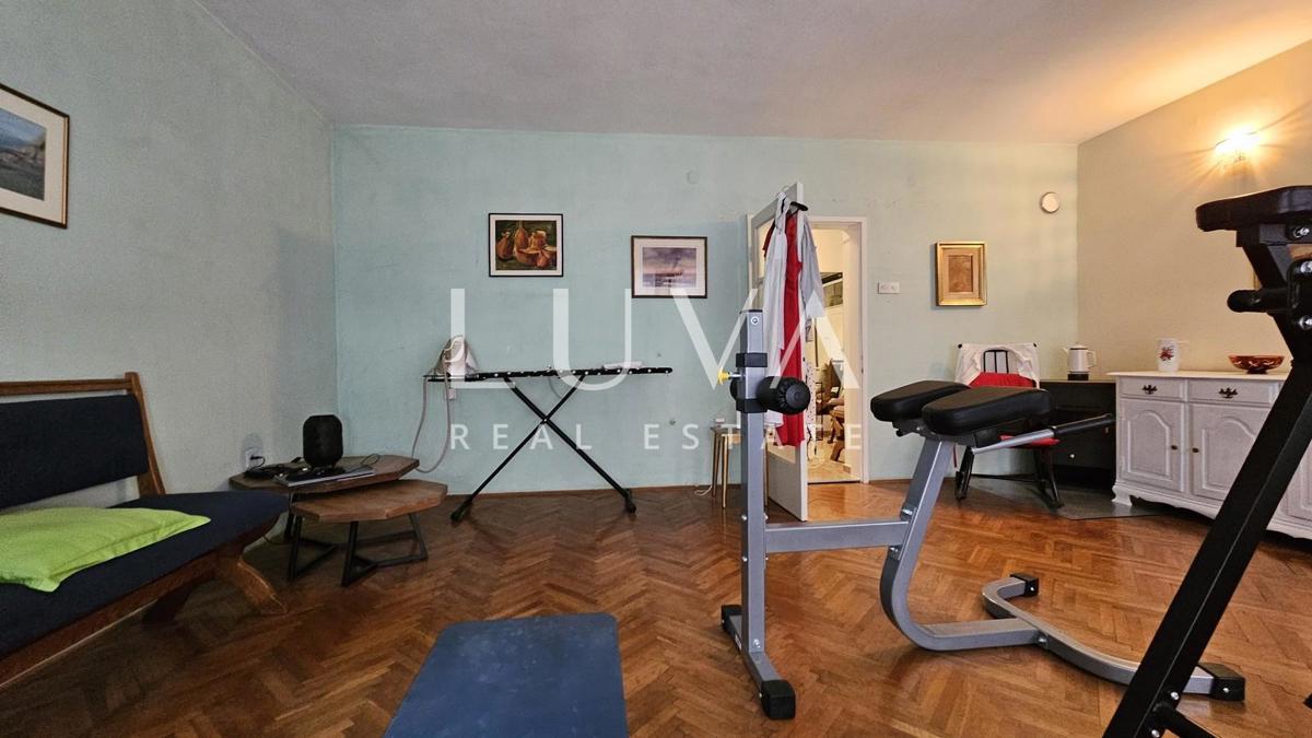 LAŠĆINA