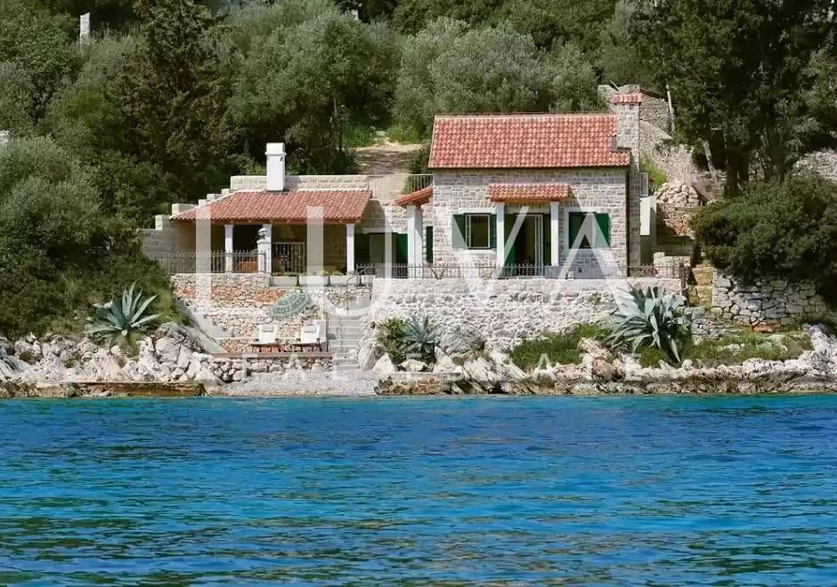 Casa STARI GRAD, 900.000 €