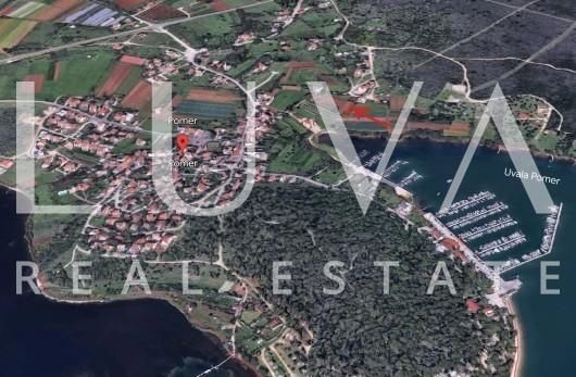 Участок MEDULIN, 295.000 €