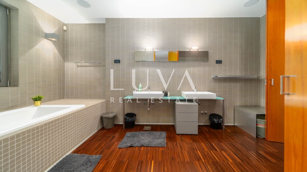 image 35