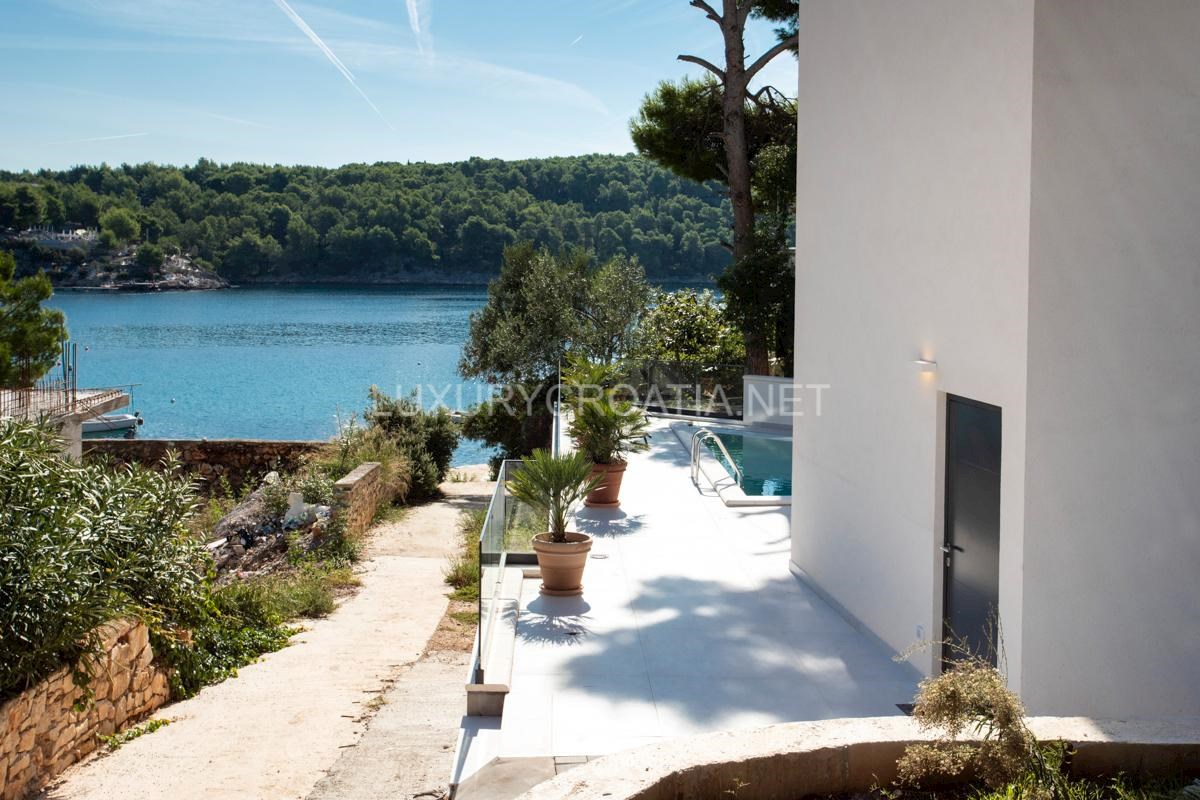 Дом BRAČ, 875.000 €