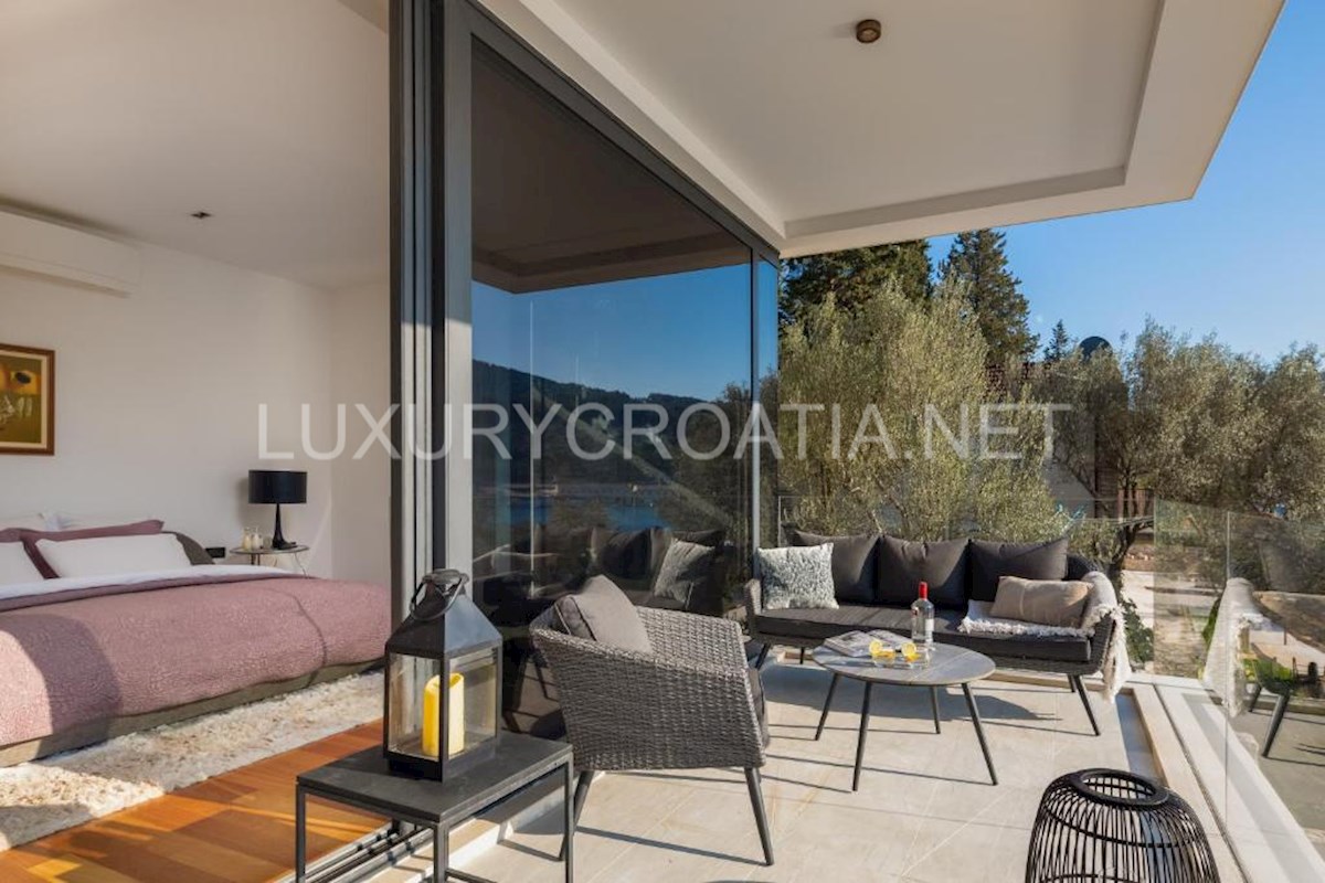 Дом KORČULA, 1.700.000 €