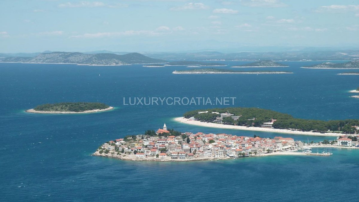 Дом PRIMOŠTEN, 730.000 €