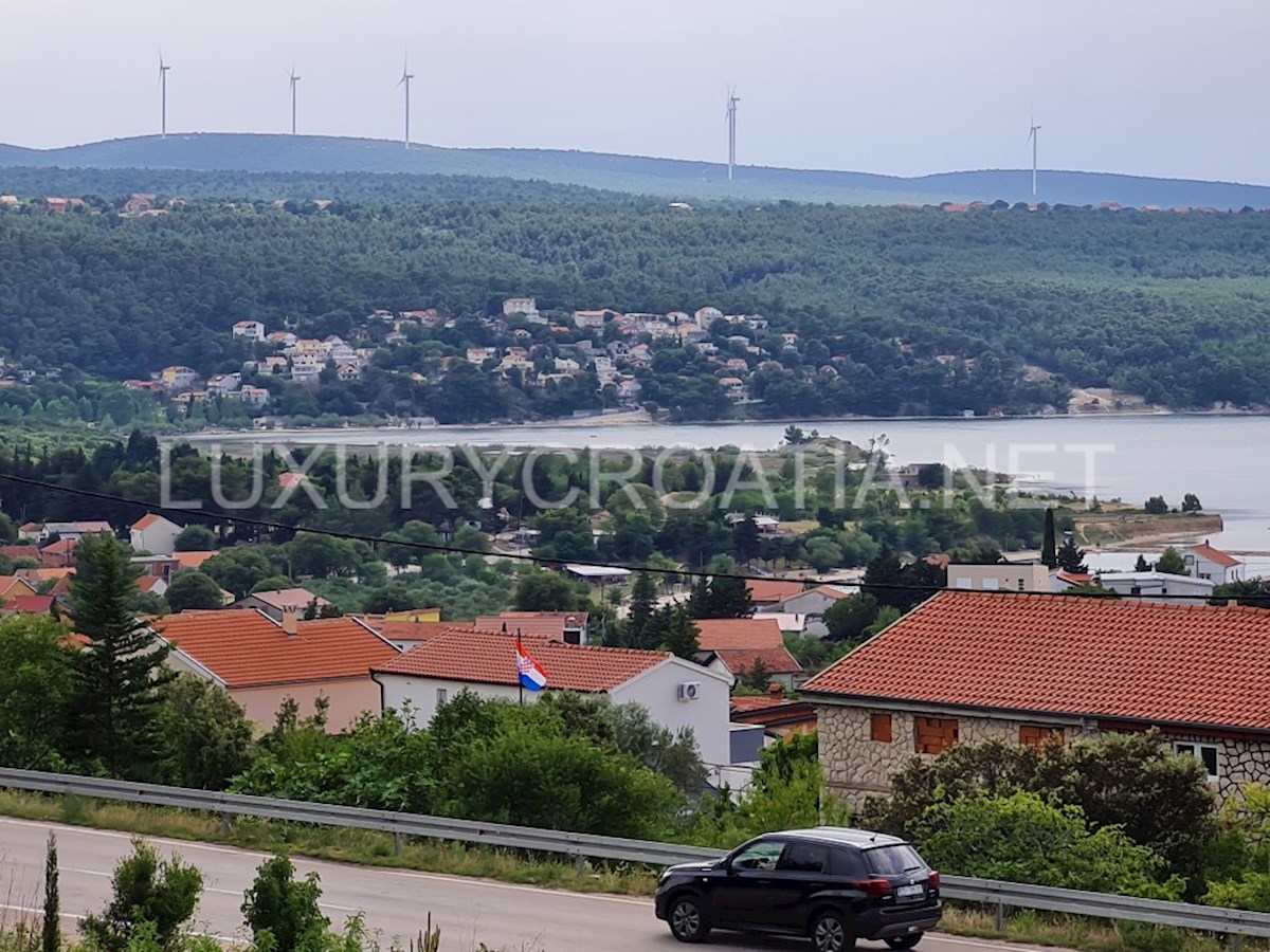 Дом NOVIGRAD, 350.000 €