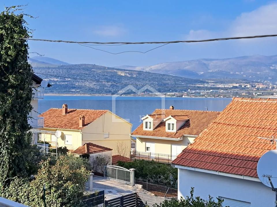 Casa TROGIR, 300.000 €