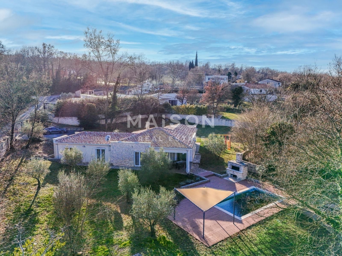 Casa LABIN, 700.000 €