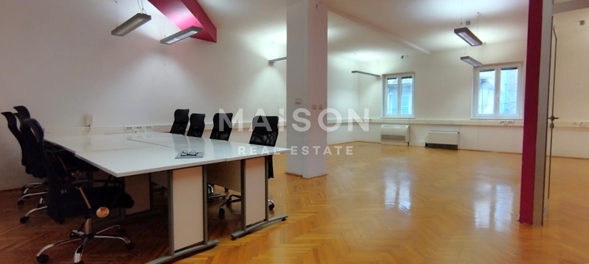 Locale commerciale RIJEKA, 1.690 €