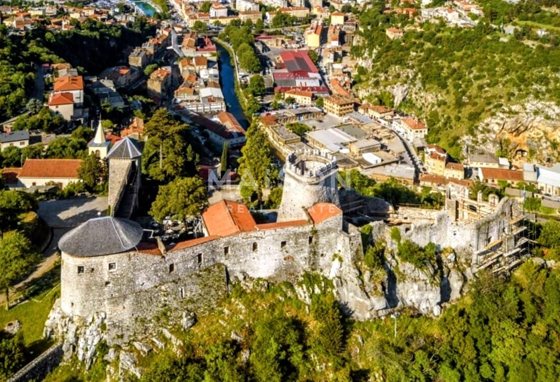 Участок RIJEKA, 250.000 €