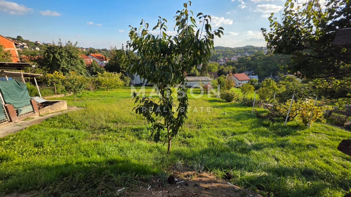 Участок ZAGREB, 230.000 €