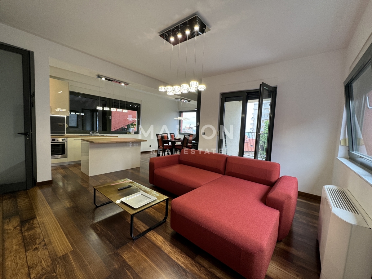 Appartamento RIJEKA, 1.200 €