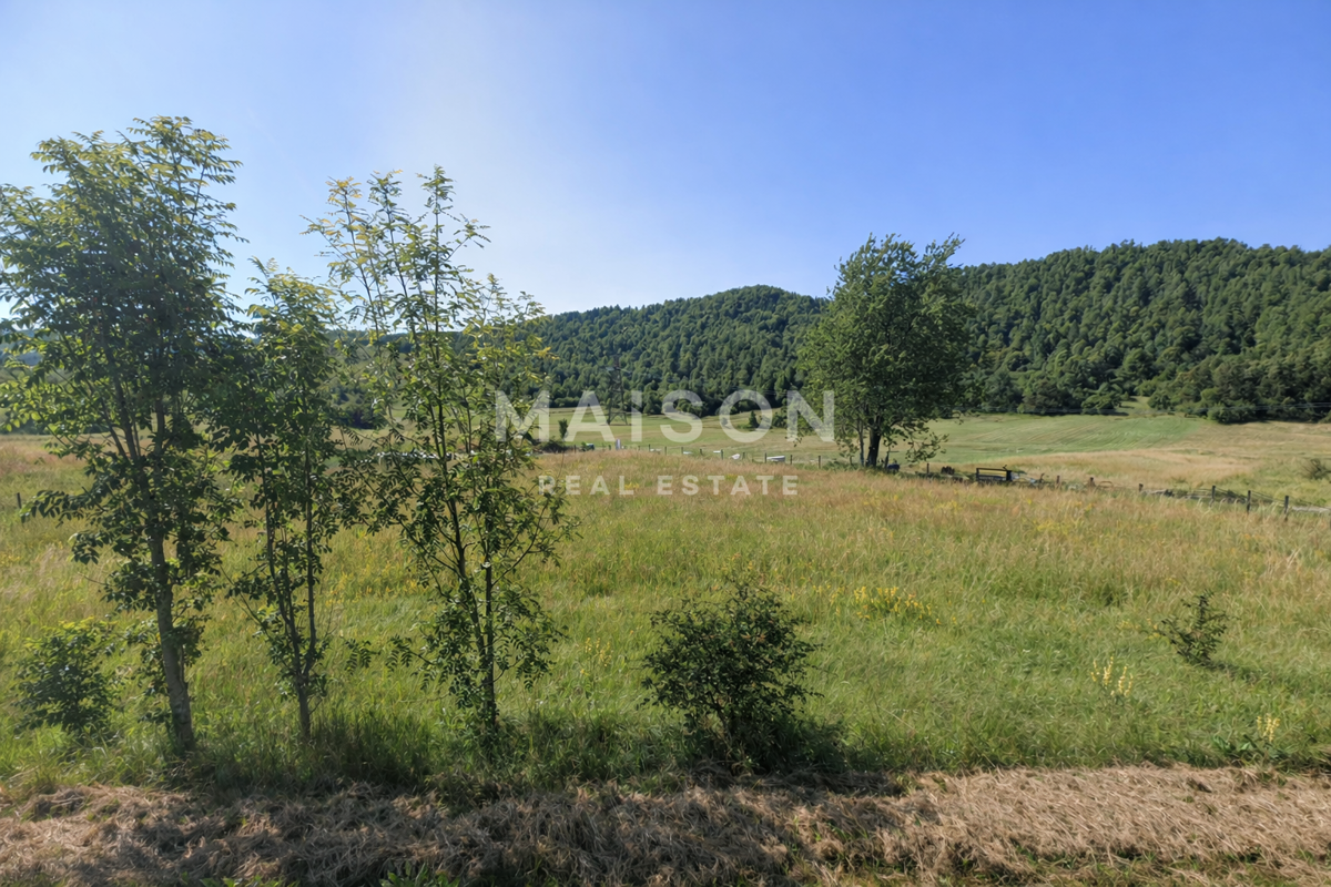 Terreno MRKOPALJ, 67.000 €