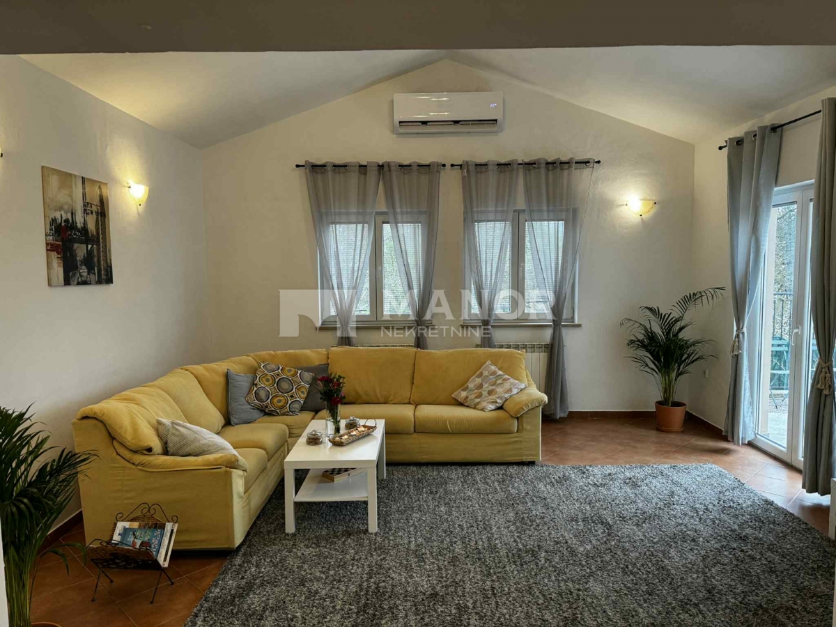 Квартира VIŠKOVO, 1.000 €