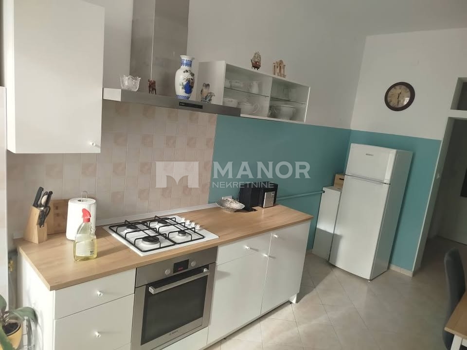 Appartamento RIJEKA, 600 €