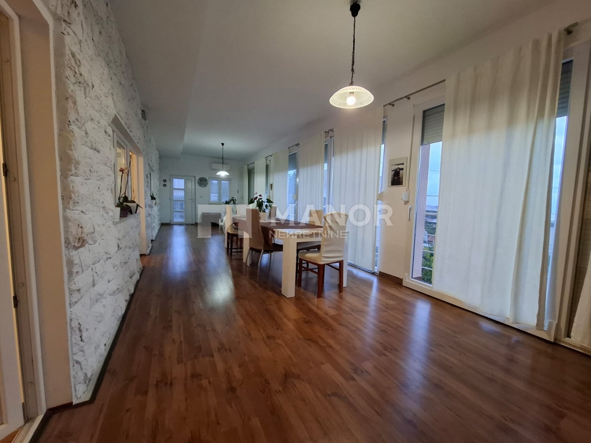 Casa KRALJEVICA, 530.000 €