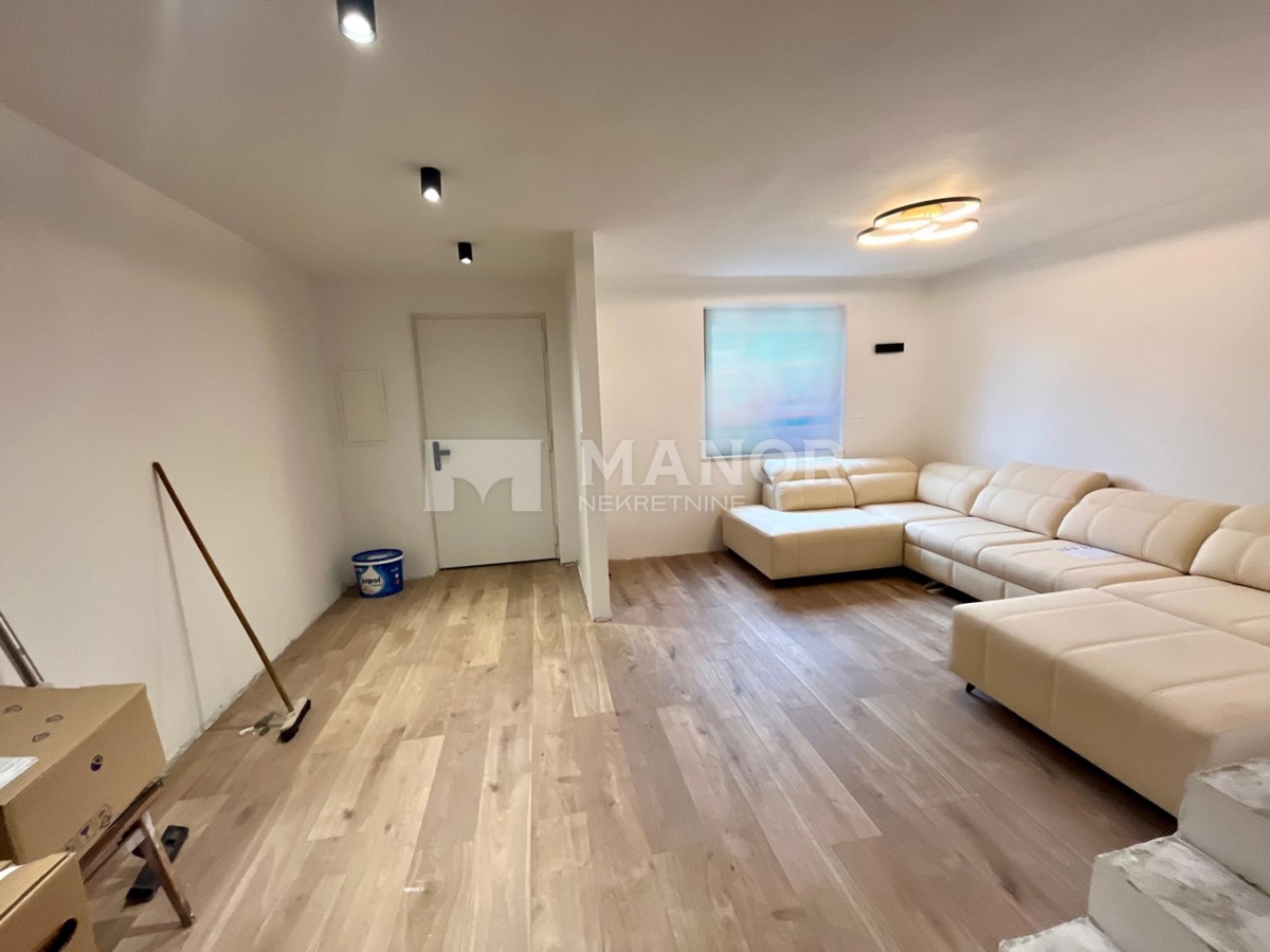 Дом KASTAV, 330.000 €