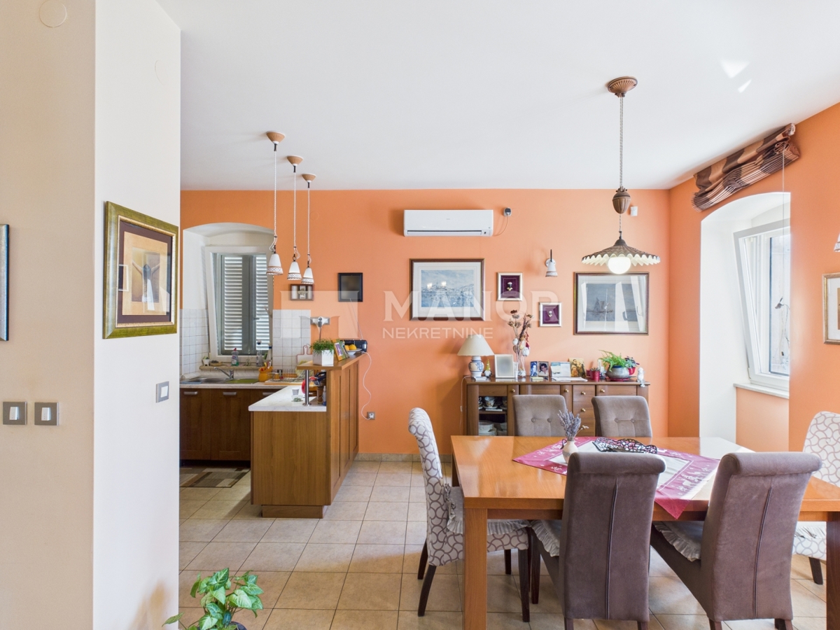 KOSTRENA SVETA LUCIJA