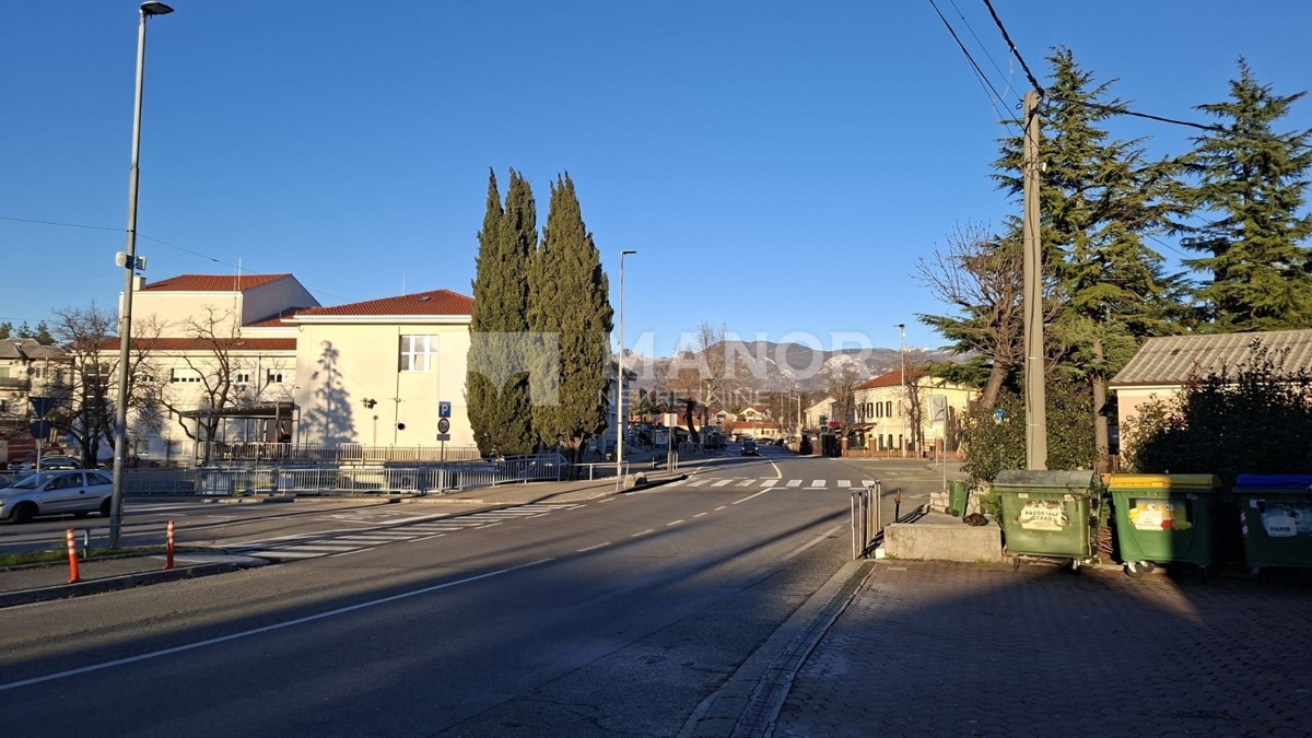 Locale commerciale ČAVLE, 1.000 €