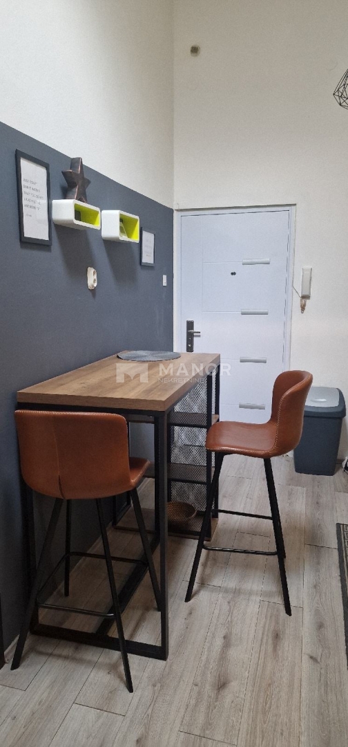 Appartamento RIJEKA, 750 €