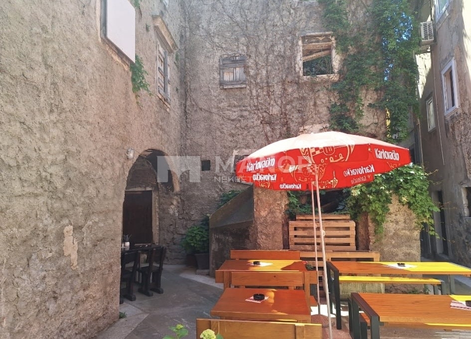 SENJ