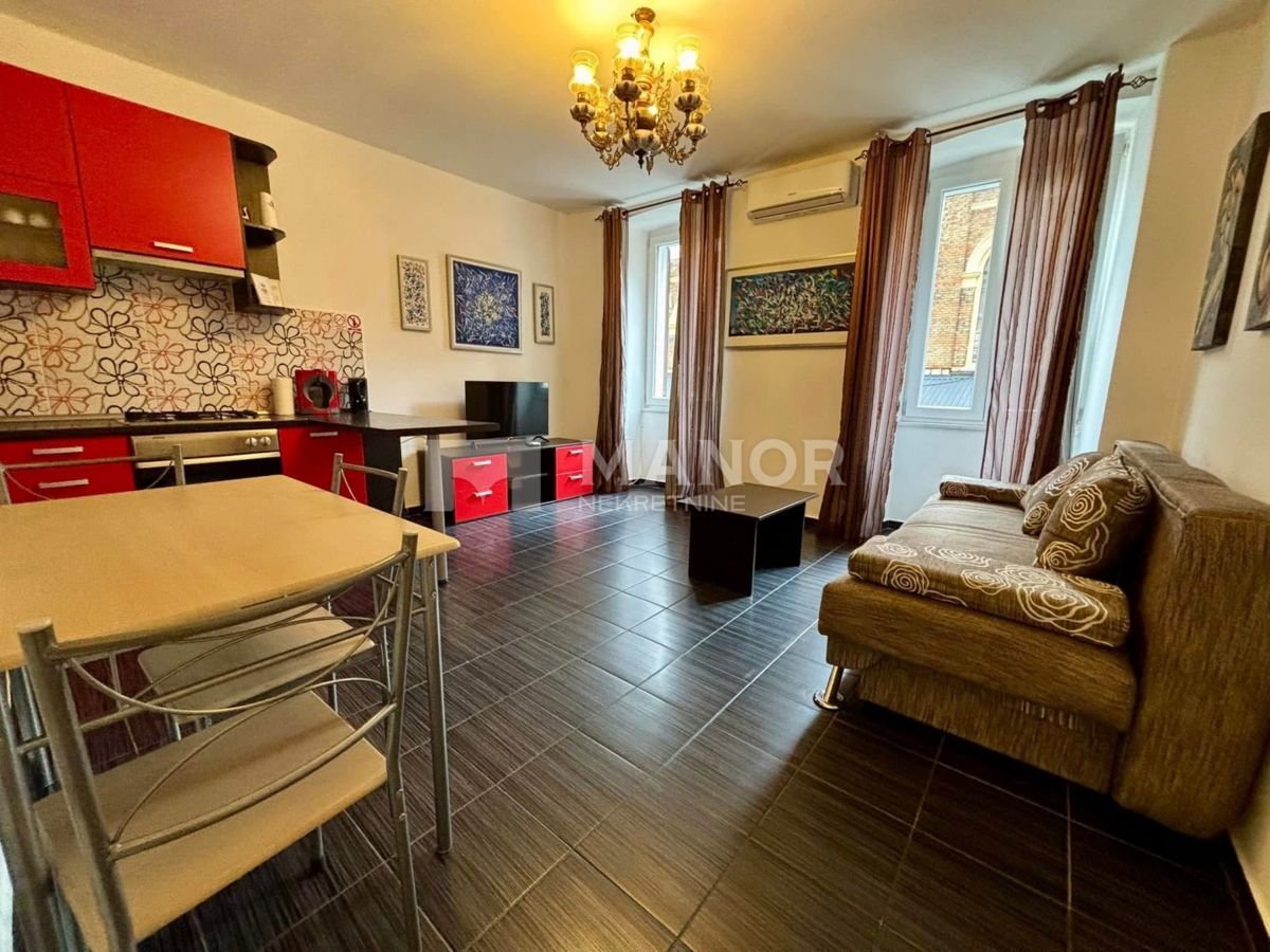 Appartamento RIJEKA, 600 €