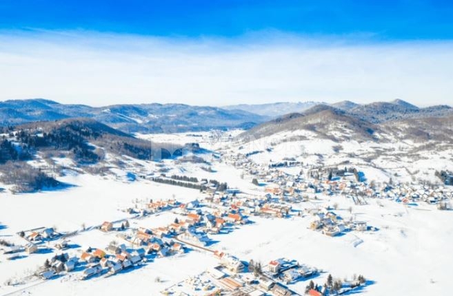 Terreno MRKOPALJ, 59.000 €