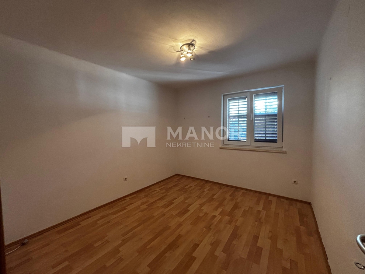 Коммерческая площадь RIJEKA, 300 €