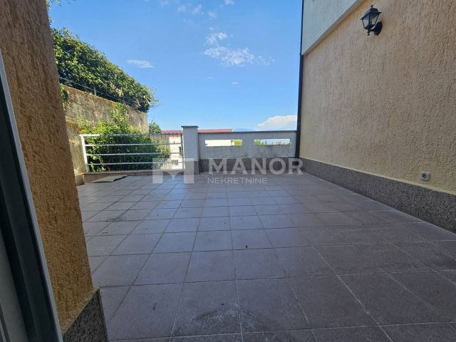 Appartamento KRK, 275.500 €